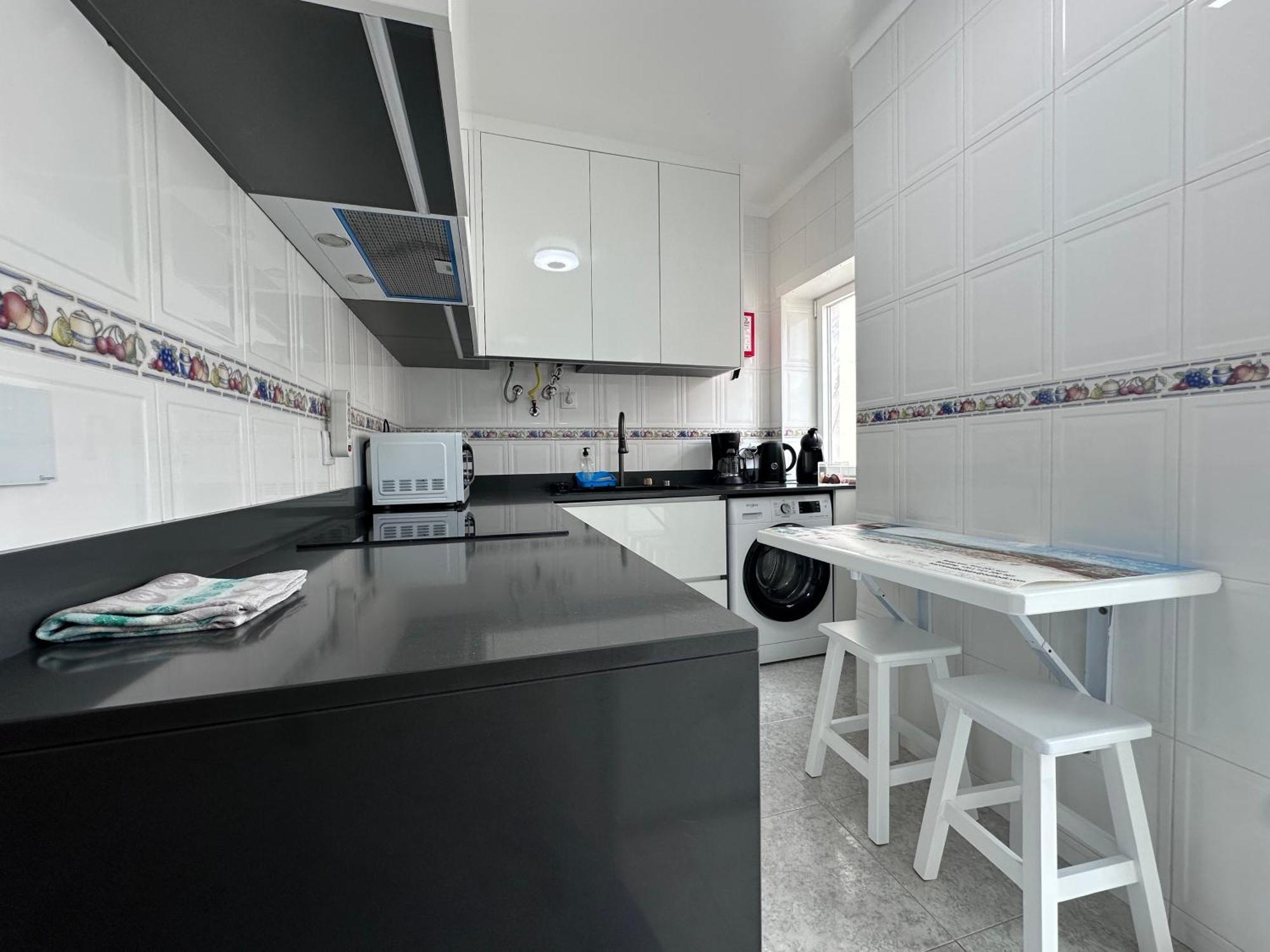 Steps To Beach 4Beds -Ac Self Check-In 2024 Reno Nazaré Exterior foto