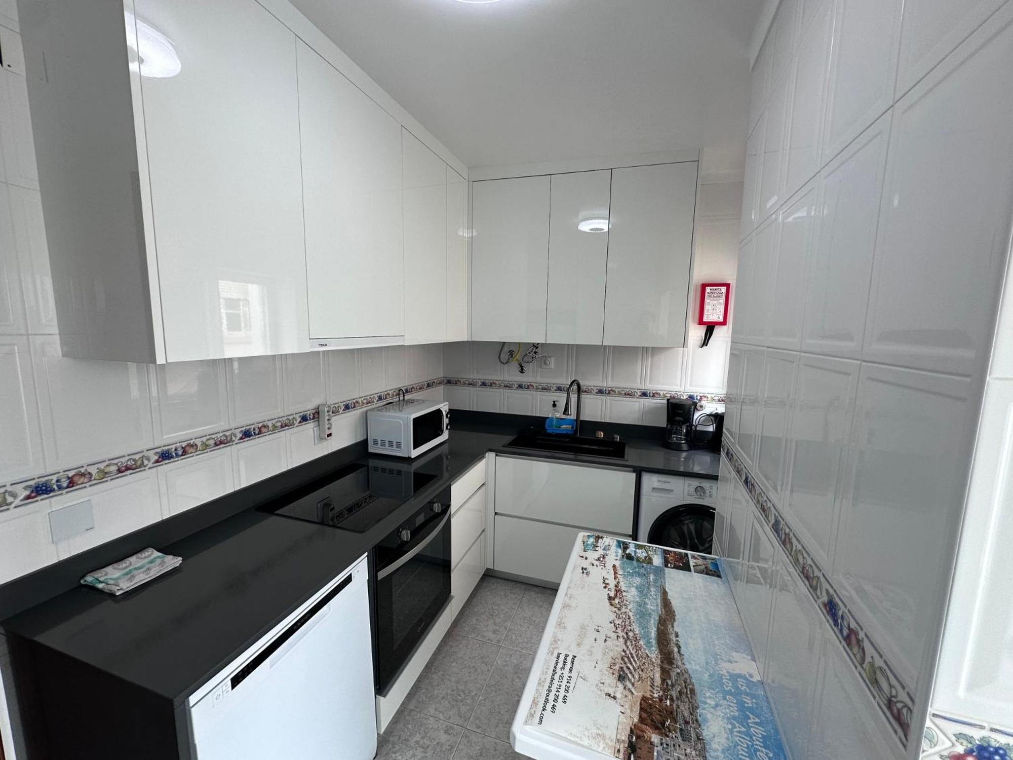 Steps To Beach 4Beds -Ac Self Check-In 2024 Reno Nazaré Exterior foto